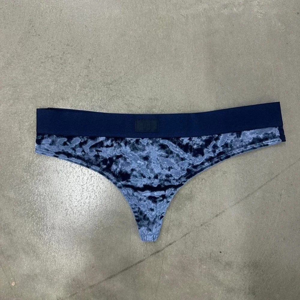 PINK Victoria's Secret Blue Crushed Velvet Mesh Thong Panty NWT Women's Large